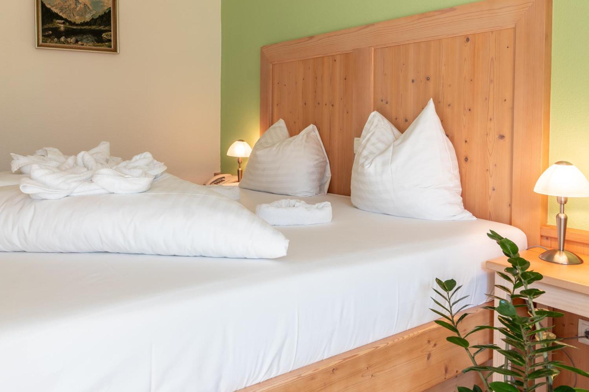 Daskaiser - Dein Gartenhotel In Tirol Ебс Екстериор снимка